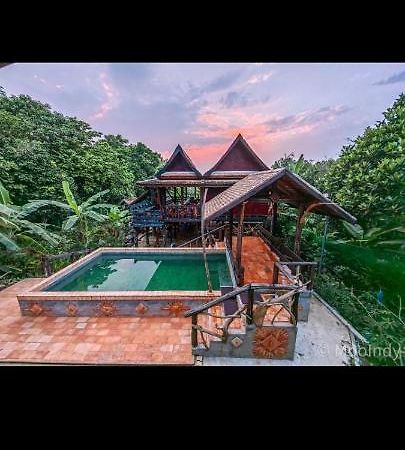 Baanthaeraek Vintage Bungalow Сонгкла Екстериор снимка